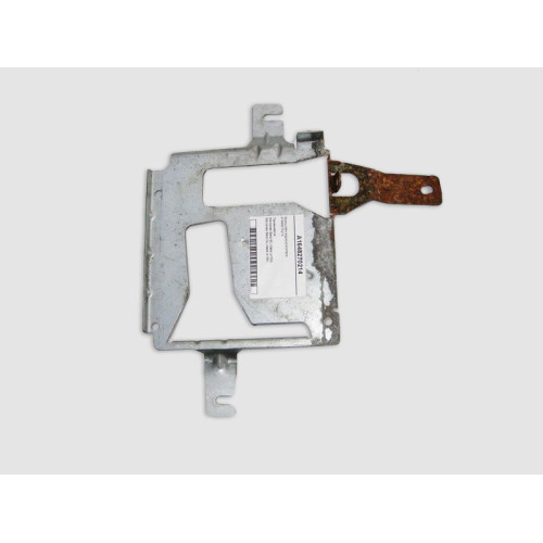 Mercedes-Benz A1648270214 Кронштейн аудиоусилителя ML W164 GL X164