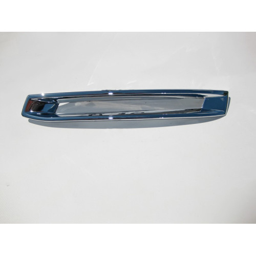 Mercedes-Benz A1668851874 Новая хром накладка правого ДХО GL X166 AMG