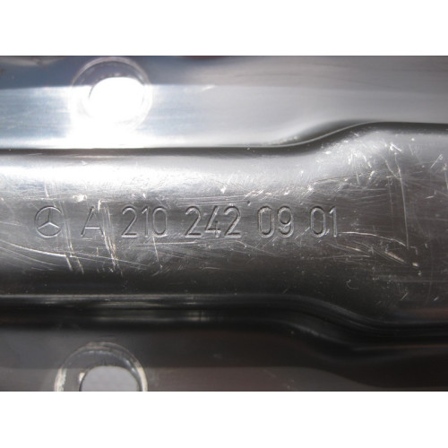 Mercedes-Benz A2102420901 Траверса АКПП E-Class W210
