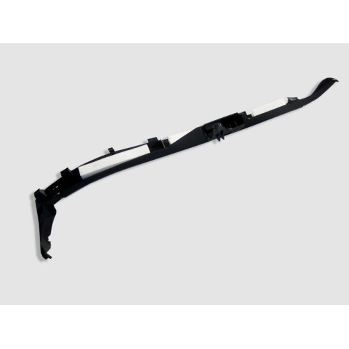 Mercedes-Benz A2056903105 9051 Обшивка задней левой колёсной арки чёрная C-Class W205