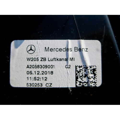 Mercedes-Benz A2058309001 Воздуховод торпеды на центральные дефлекторы C-Class W205