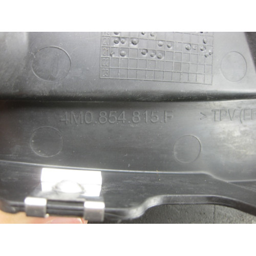 VAG 4M0854815F Брызговик задней левой колёсной арки (спереди)