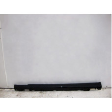 A2056980354 Порог пластиковый левый Avantgarde C-Class W205
