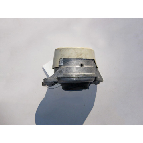 Mercedes-Benz A2052409700 Engine mount M264 R4 1.5l right C-Class W205