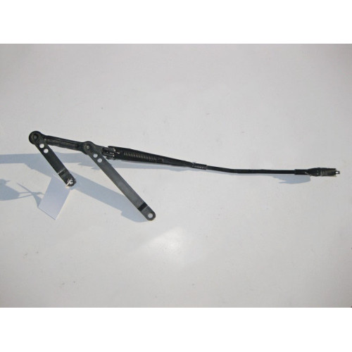 Mercedes-Benz A1648200444 Поводок дворника правый ML W164 GL X164