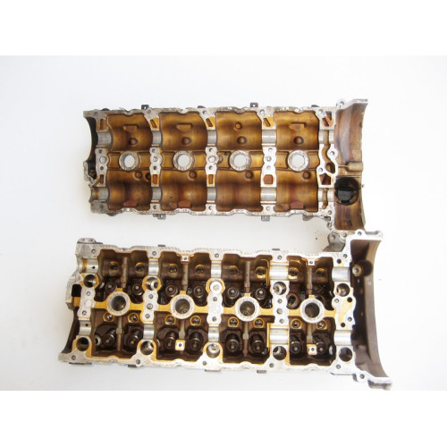 Mercedes-Benz A2730100701 Right valve cylinder head M273 V8 5.5L