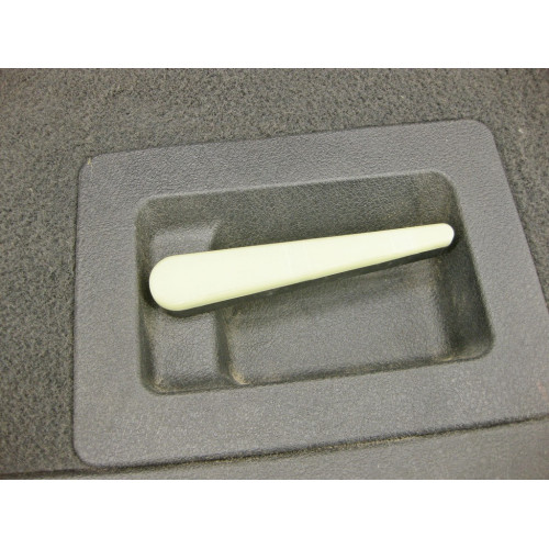 VAG ЗB5867605 Обшивка крышки багажника VW Passat B5+ USA