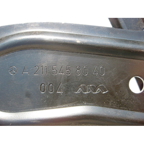 Mercedes-Benz A2115458040 Кронштейн дополнительного бачка фароомывателя E-Class W211 CLS C219