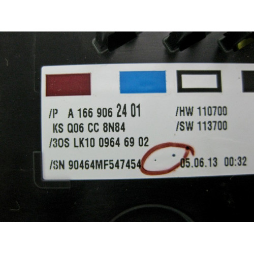 Mercedes-Benz A1669062401 8N84 Плафон потолочный передний бежевый ML GLE W166 GL GLS X166