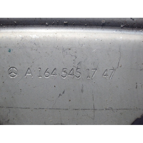 Mercedes-Benz A1645451747 Кронштейн заднего блока SAM ML W164