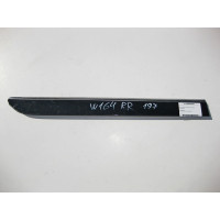 A1646905462 Rear right door molding with chrome ML W164