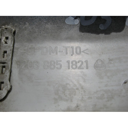 Mercedes-Benz A2038851821 Правый молдинг переднего бампера под парктроник без хрома C-Class W203