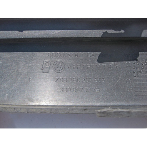VAG 3B0807717B Молдинг переднего бампера слева Volkswagen Passat B5+