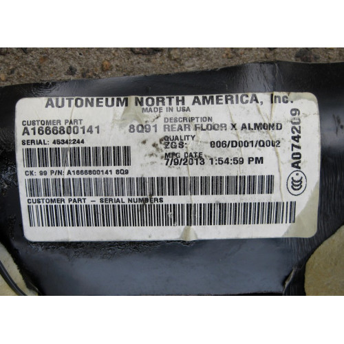 Mercedes-Benz A1666800141 8Q91 Ковёр салона бежевый 2-го ряда сидений GL X166