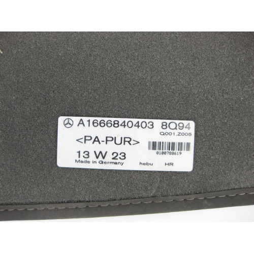 Mercedes-Benz A1666800048 8Q94 Комплект коричневых ковриков ML W166 GL X166