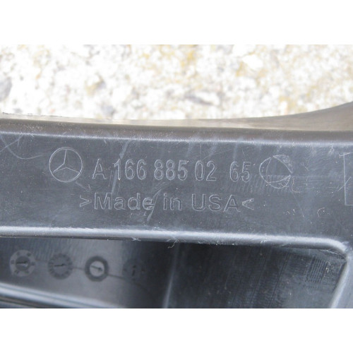 Mercedes-Benz A1668850265 Пластиковый опортный кронштейн заднего бампера левый GL X166