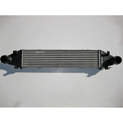 Mercedes-Benz A2045000100 Интеркулер C-Class W204 E-Class C207 W212