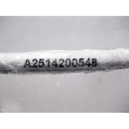 Mercedes-Benz A2514200548 Тормозной шланг переднего суппорта R-Class W251