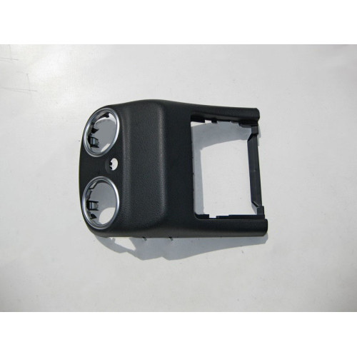 Mercedes-Benz A2138306200 9051 Облицовка подлокотника задняя чёрная E-Class W213