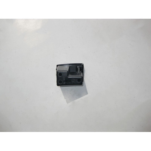 Mercedes-Benz A2138100700 Вставка задней пепельницы в подлокотнике E-Class W213