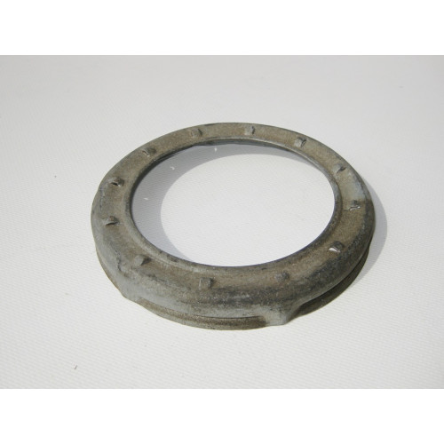 BMW 16141182904 Гайка металлическая к насосному блоку на топливном баке BMW