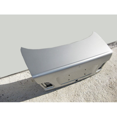 Mercedes-Benz A2107501175 Крышка багажника E-Class W210