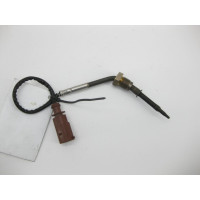 8W0906088AE  Датчик температуры ОГ A6, Q8, A7, A8, A5, A4, Q7, Q5, A5CO. Touareg
