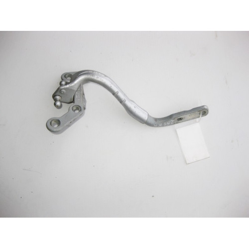 Mercedes-Benz A2517400100 Петля крышки багажника правая R-Class W251