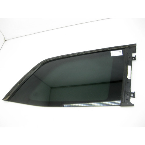 Mercedes-Benz A1666700449 Форточка заднего правого крыла 43R-009545 GL/GLS X166