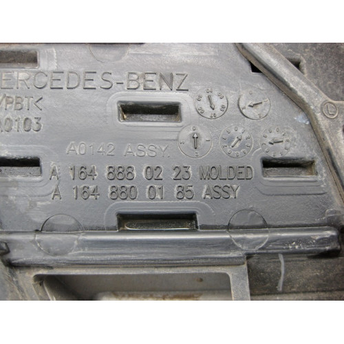 Mercedes-Benz A1648800185 9776 Решётка радиатора GL X164 до рестайл