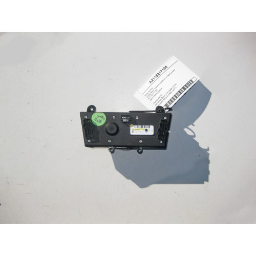 Mercedes-Benz A2118217158 Блок кнопок управления пневмоподвески и парктроника E-Class W211 CLS C219
