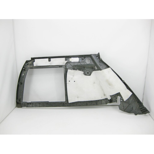 Mercedes-Benz A1646902825 9F07 Обшивка багажника правая черная ML W164