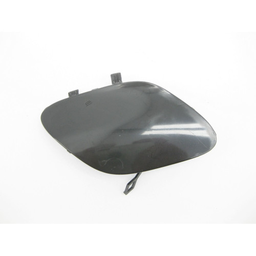 Mercedes-Benz A2058850724 Новая крышка - заглушка буксировочного крюка в переднем бампере C-Class W205