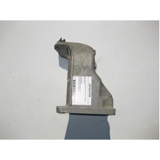 A2732231604 Кронштейн опоры двигателя правый M273 V8 5.5л E-Class W211 E550 4matic