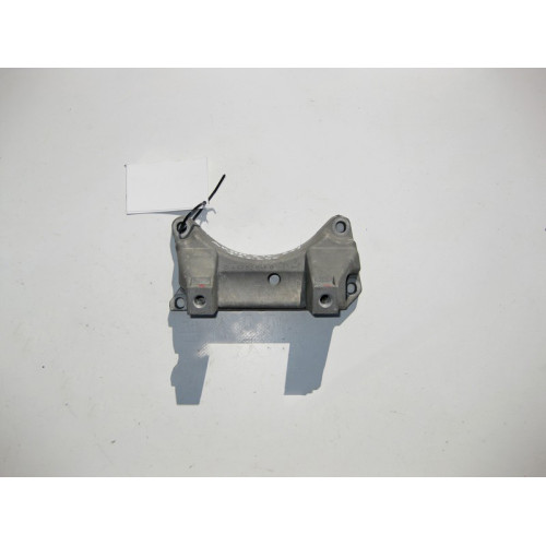 Mercedes-Benz A1402421340 Кронштейн опоры 5ст. АКП