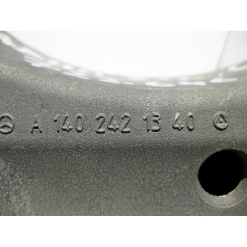 Mercedes-Benz A1402421340 Кронштейн опоры 5ст. АКП