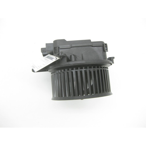 VAG 4M1820021C Вентилятор печки
