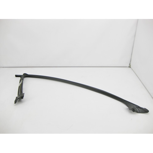 Mercedes-Benz A2197200154 Уплотнительная резинка сверху передней левой двери CLS C219