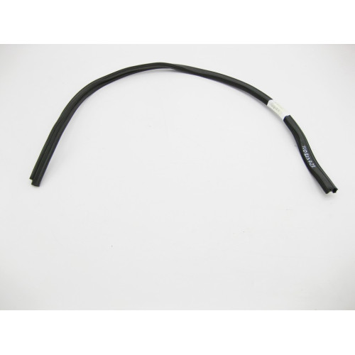 VAG 1J0823723 Уплотнитель подкапотный задний VW Bora Golf Jetta