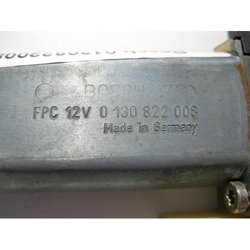 Bosch 0130822008 Моторчик заднего левого стеклоподъемника Bosch C-Class W203
