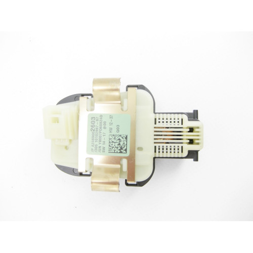 Mercedes-Benz A2469002603 Датчик дождя и освещенности ML/GLE W166 GLE Coupe C292 CLA C117 GLA X156 A-class W176 B-class W242 B-class W246 GL/GLS X166 CLA Shooting