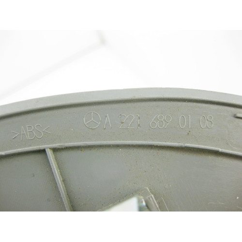 Mercedes-Benz A2216890108 7G50 Кришка лівого торця панелі приладів сіра