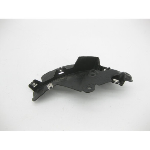VAG 4M0854816F Брызговик задней правой колёсной арки (спереди)