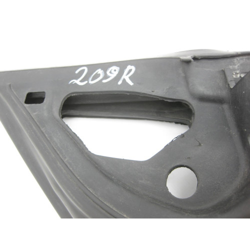 Mercedes-Benz A2097200254 Уплотнитель над правыми опускными стеклами CLK C209