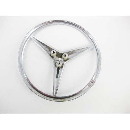 Mercedes-Benz A1668170116 Значок на крышку багажника GL GLS X166