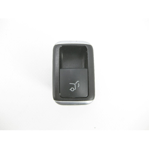 Mercedes-Benz A1668707610 Кнопка открытия багажника ML/GLE W166 GLA X156 GL/GLS X166 CLA Shooting Brake X117