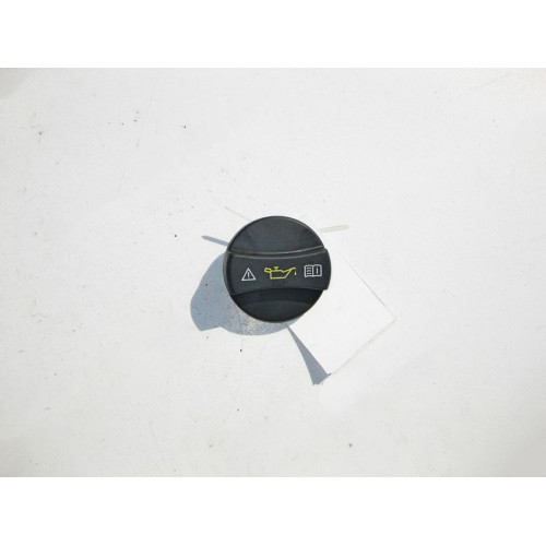 Mercedes-Benz A0000101285 Крышка маслозаливной горловины