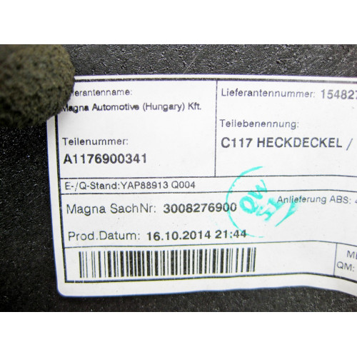 Mercedes-Benz A1176900341 9E83 Обшивка крышки багажника + A0028214951 кнопка аварийного открытия CLA C117