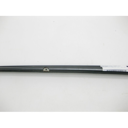 Mercedes-Benz A2206900639 Правый боковой молдинг лобового стекла S-Class W220