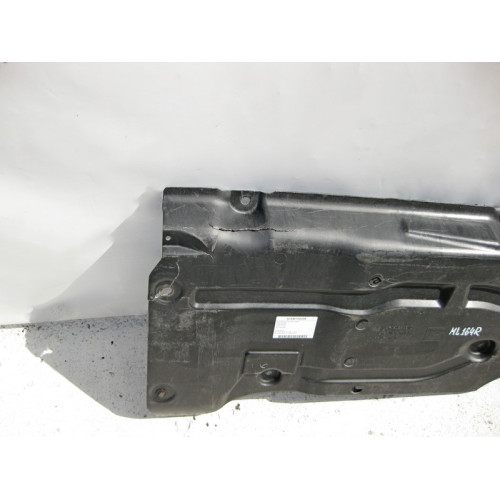 Mercedes-Benz A1646190438 Защита днища боковая правая ML W164 GL X164
